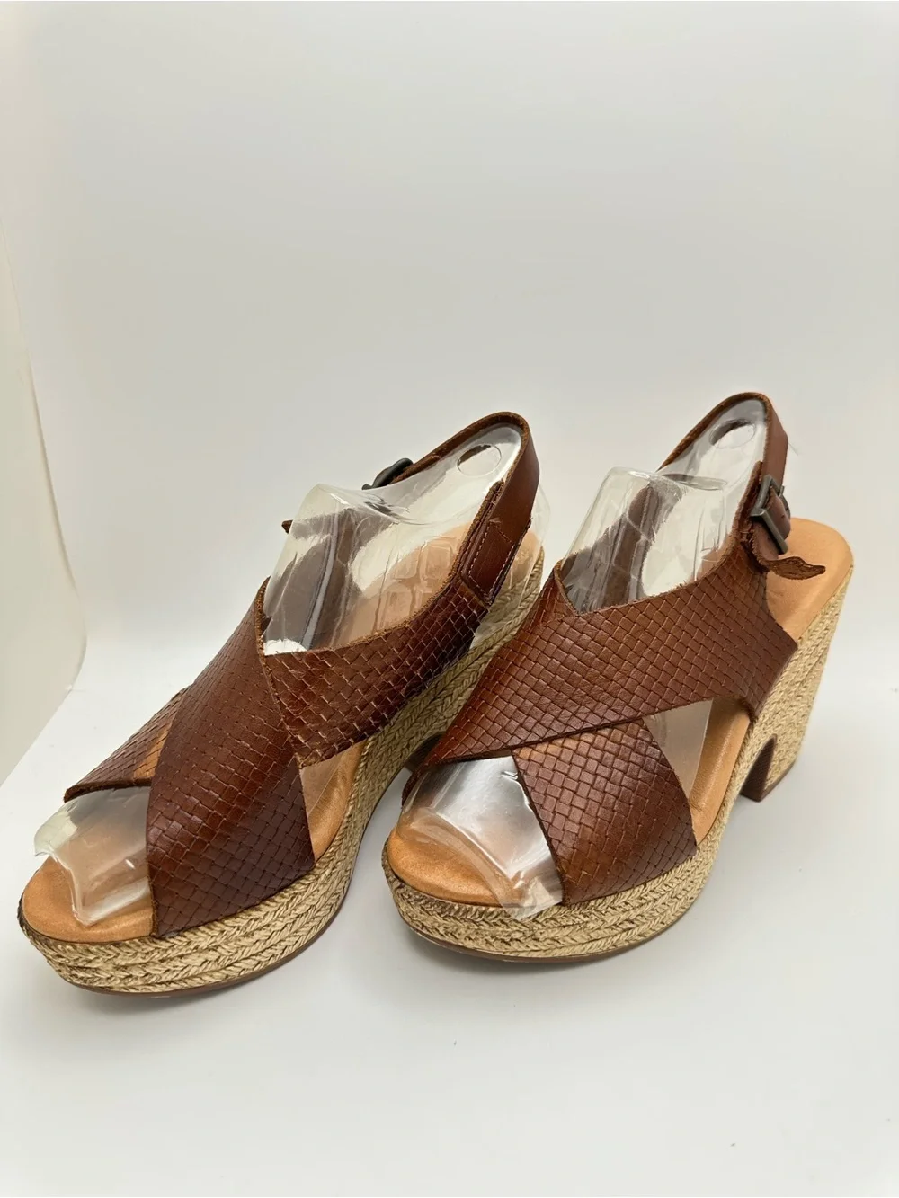 Aplauso Women's made in Spain Brown Woven Espadrille Wedge Sandals w/Slingback